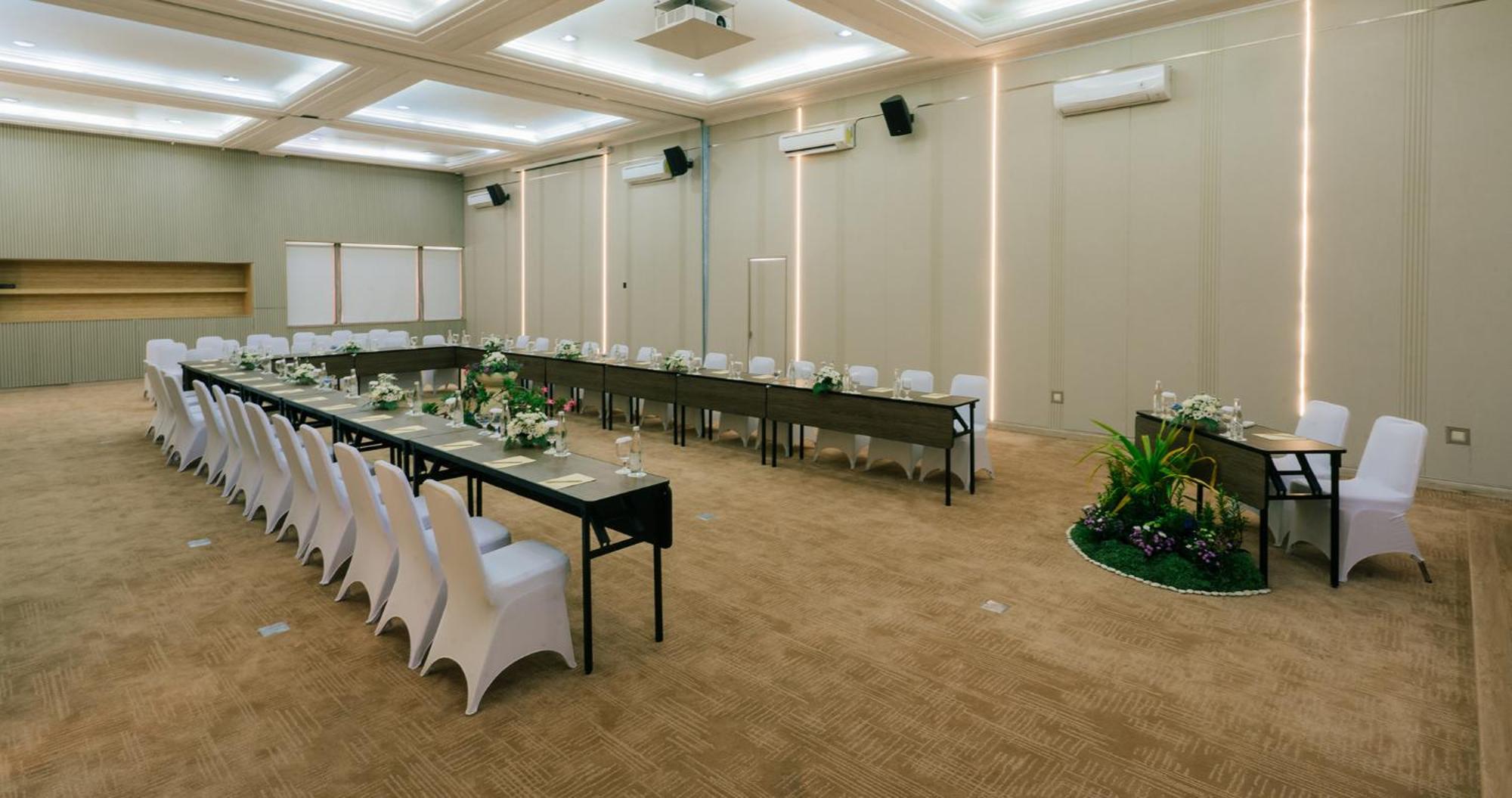 Grand Istana Rama